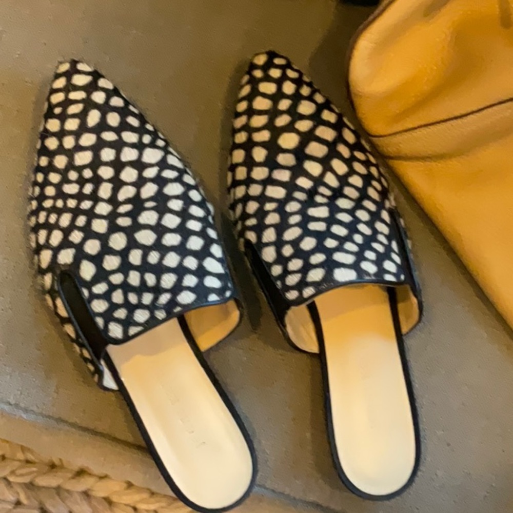 Jenni Kanye mules